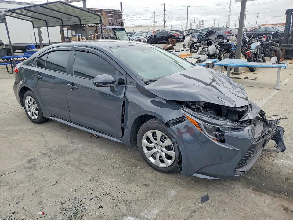 2025 TOYOTA COROLLA LE 4