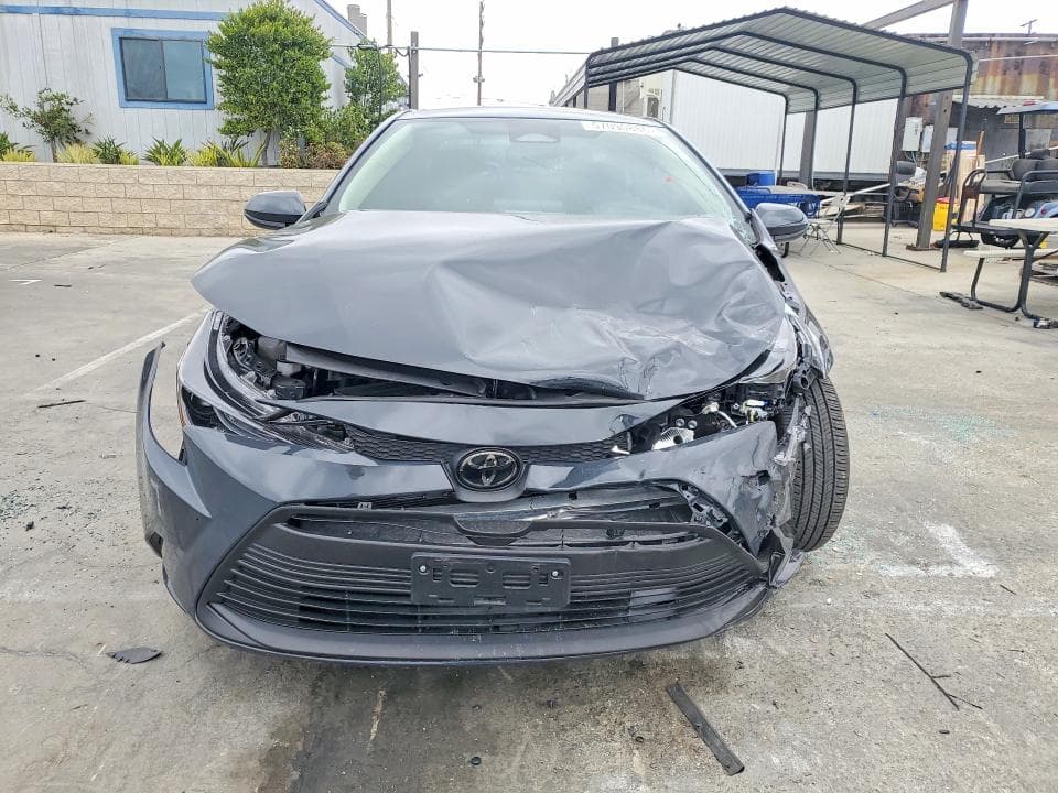 2025 TOYOTA COROLLA LE 5