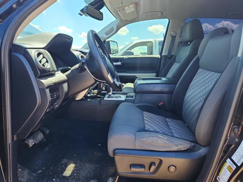 2019 TOYOTA TUNDRA SR5 SR5 7