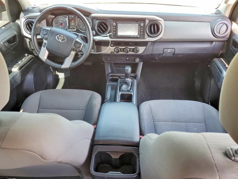 2017 TOYOTA 3RDSEAT 8