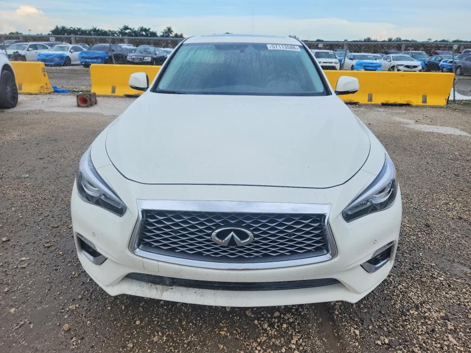 2023 INFINITI Q50 LUXE 5