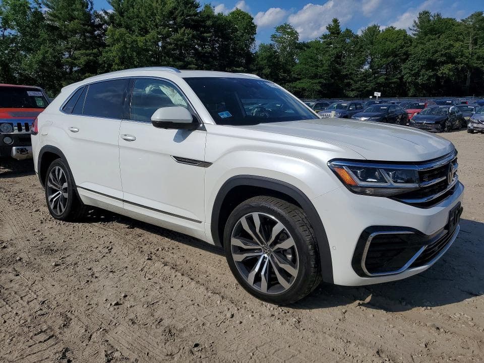 2023 VOLKSWAGEN ATLAS CROSS SPORT SEL PREMIUM R-LINE 4