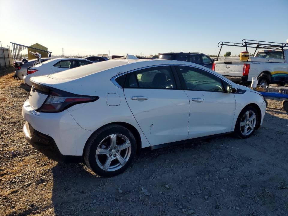 2017 CHEVROLET VOLT LT 3