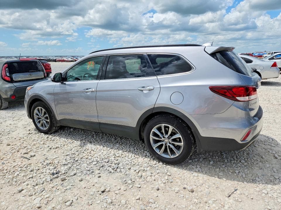 2017 HYUNDAI SANTA FE SE 2