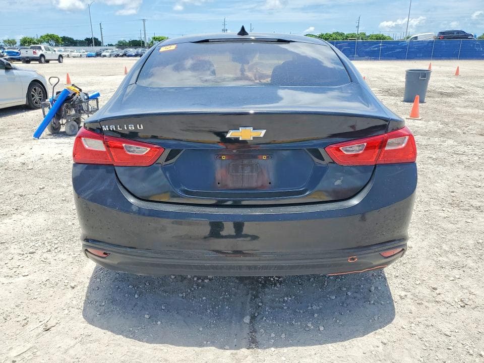 2018 CHEVROLET MALIBU LS 6