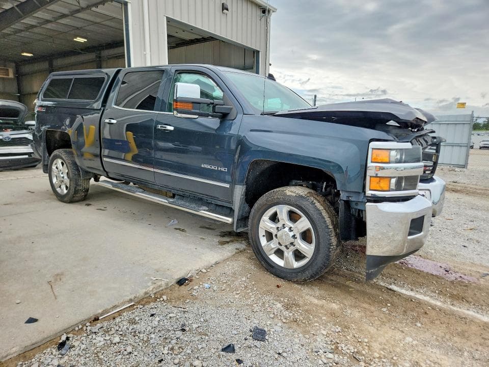 2017 CHEVROLET SILVERADO K2500 HEAVY DUTY LTZ 4