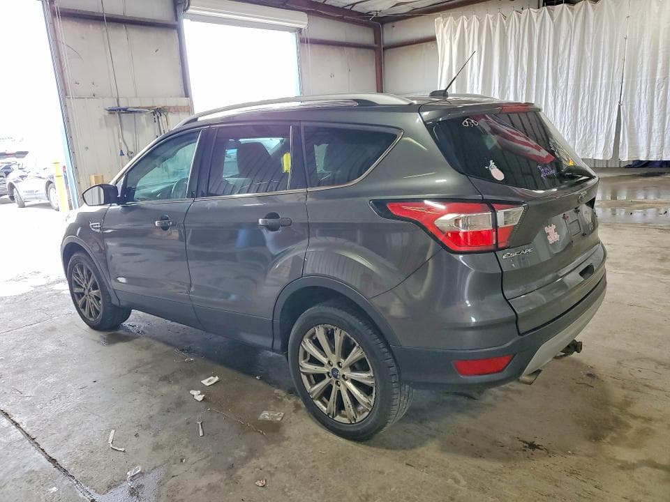 2017 FORD ESCAPE TITANIUM 2