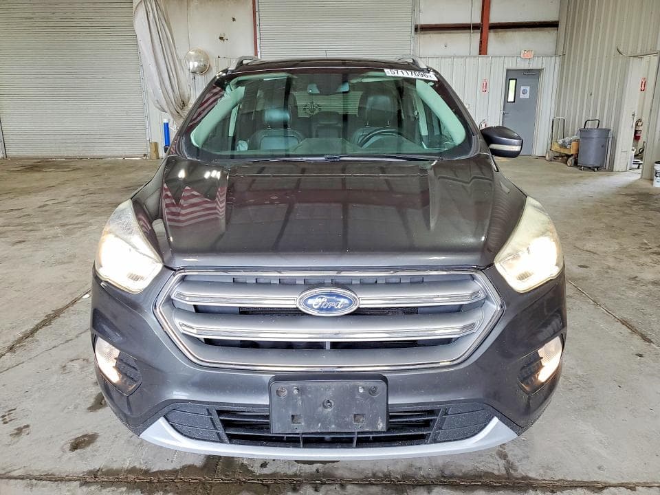 2017 FORD ESCAPE TITANIUM 5