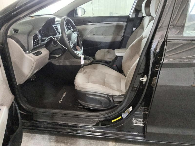 2019 HYUNDAI ELANTRA SE 7