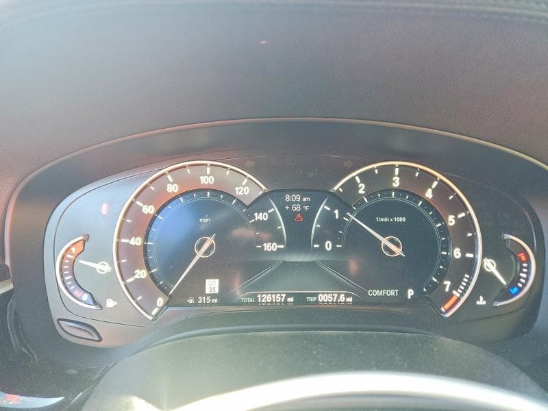 2017 BMW 540 XI 9