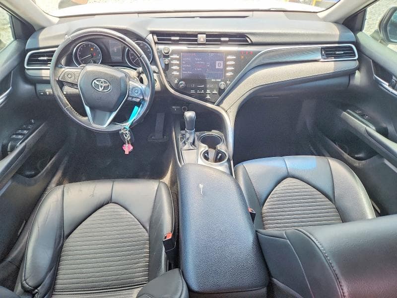2018 TOYOTA CAMRY SE 8