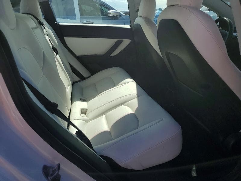 2021 TESLA MODEL 3 10
