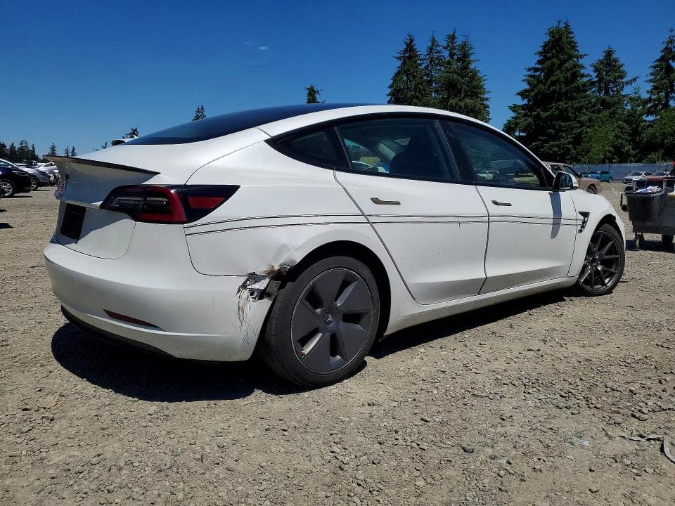 2023 TESLA MODEL 3 4