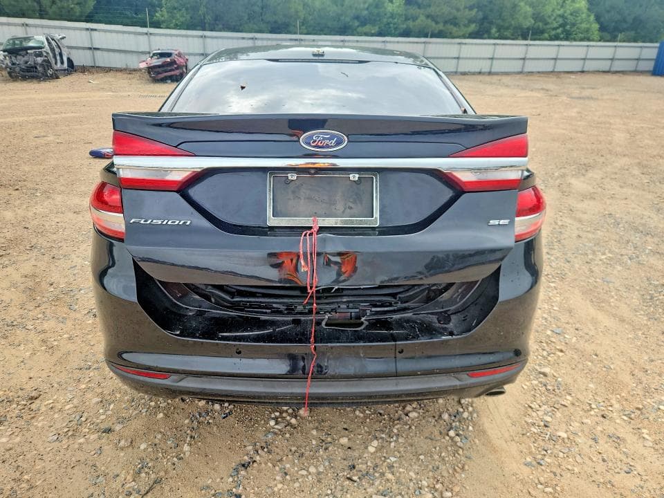 2017 FORD FUSION SE 6
