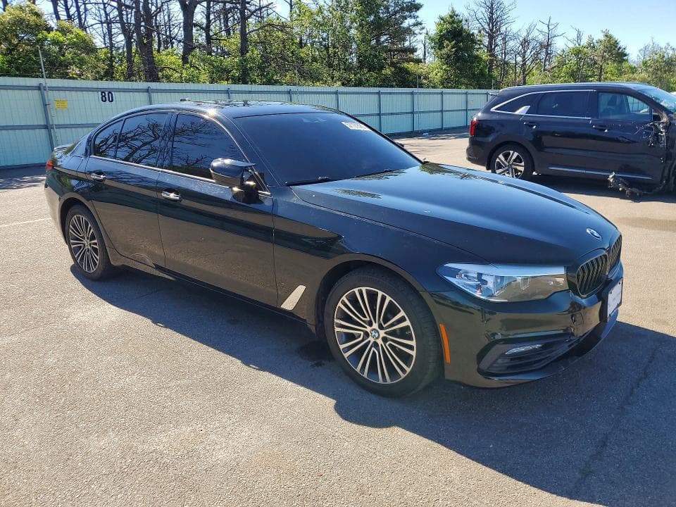 2017 BMW 530 XI 4