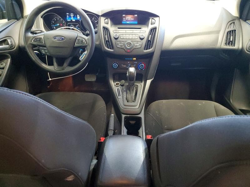 2016 FORD FOCUS SE 8