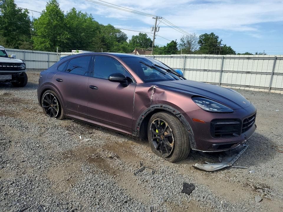 2022 PORSCHE CAYENNE S COUPE 4
