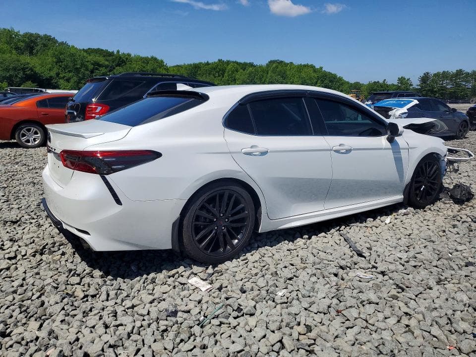 2020 TOYOTA CAMRY XSE XSE 3