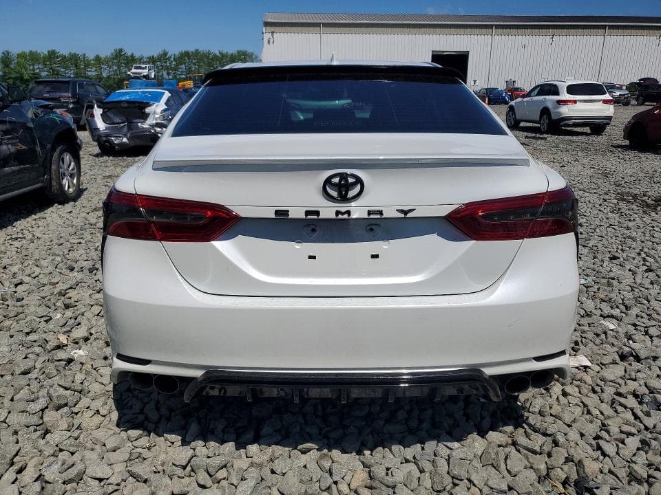 2020 TOYOTA CAMRY XSE XSE 6