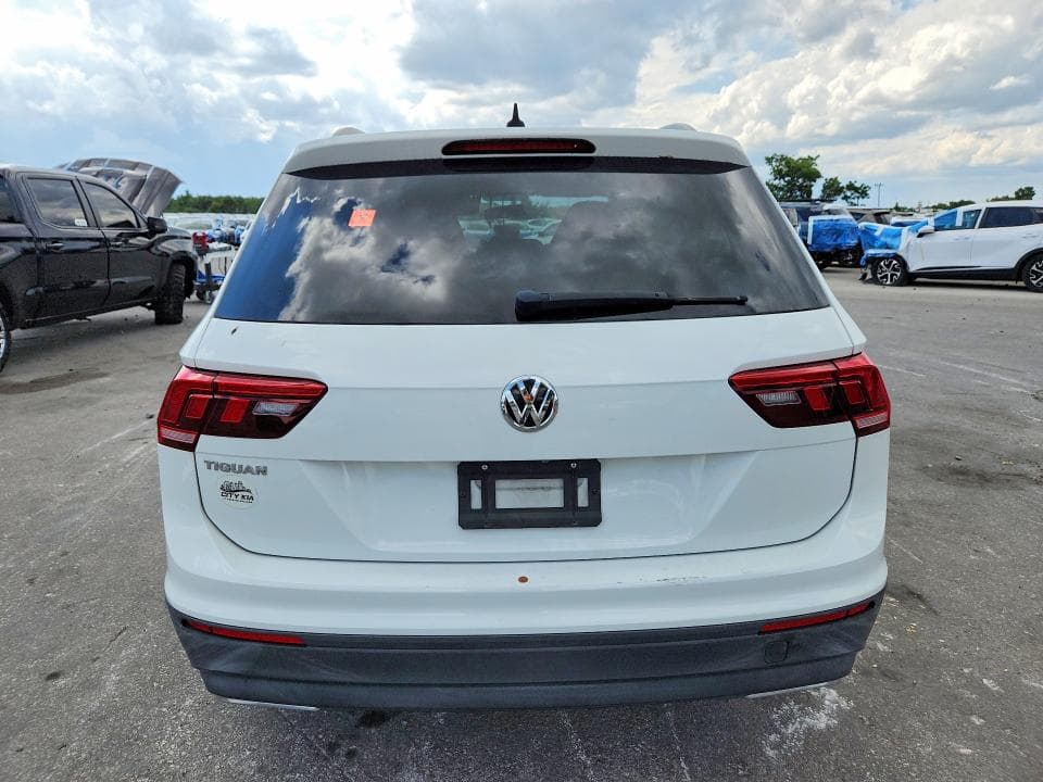 2021 VOLKSWAGEN TIGUAN S 6