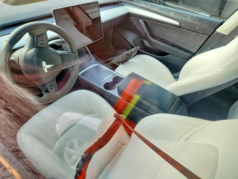 2021 TESLA MODEL 3 8