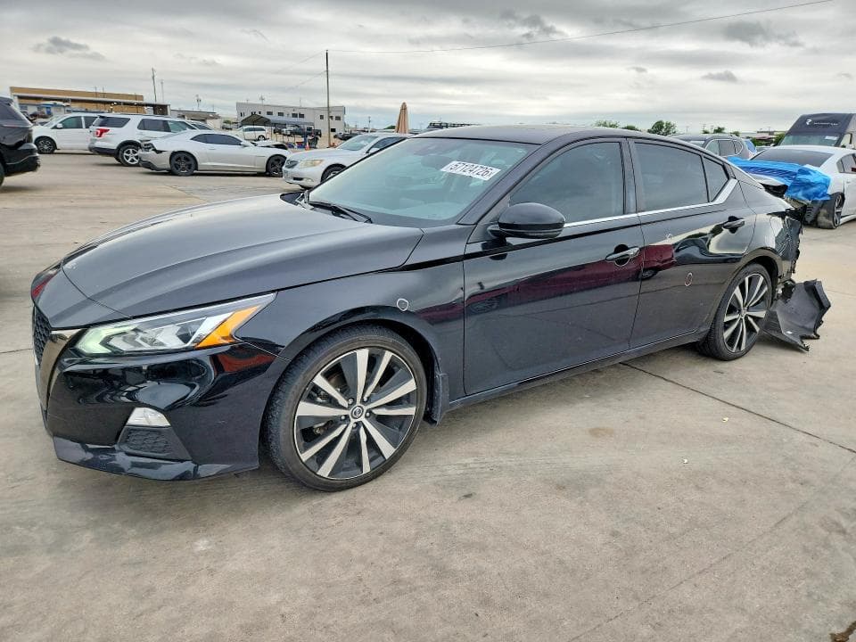 2022 NISSAN ALTIMA SR - 1