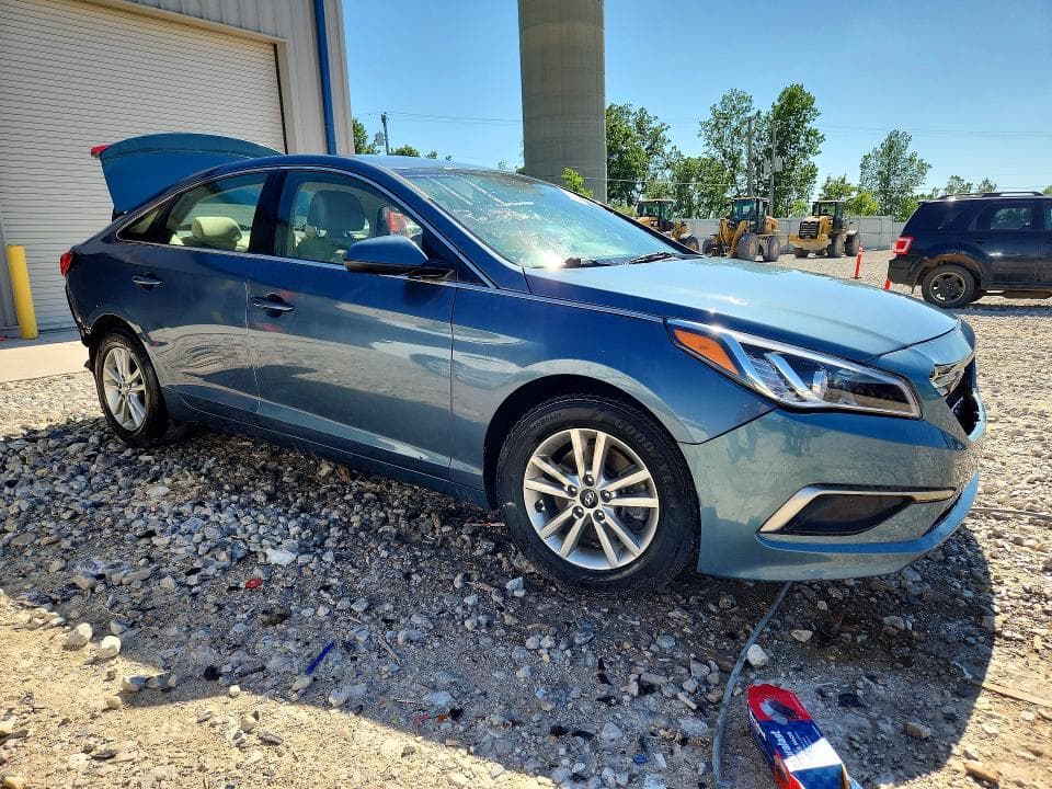 2017 HYUNDAI SONATA SE SE 4
