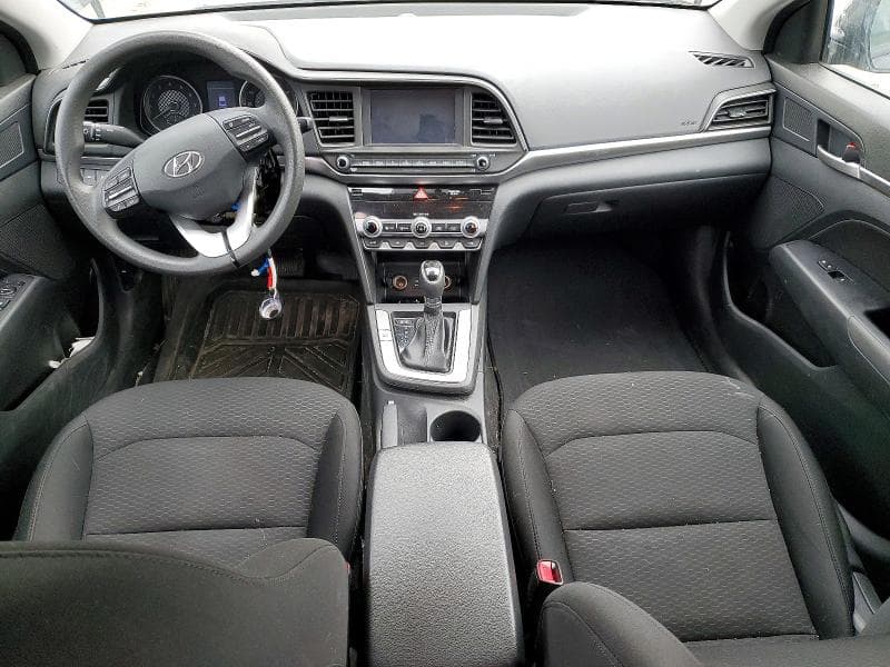 2020 HYUNDAI ELANTRA SEL SEL 8