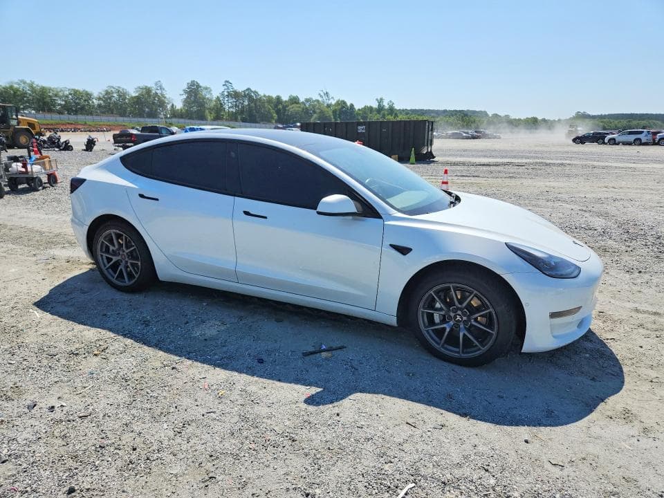 2022 TESLA MODEL 3 4