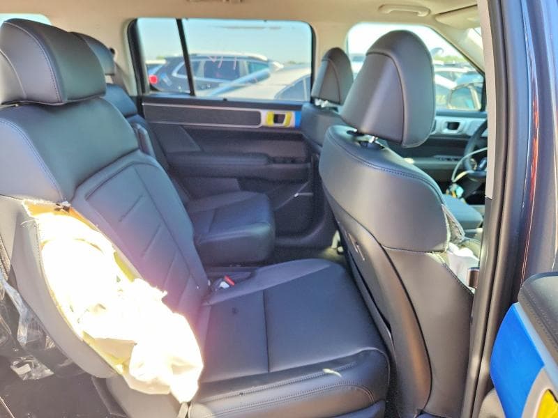 2026 HYUNDAI SANTA FE LIMITED LIMITED 10