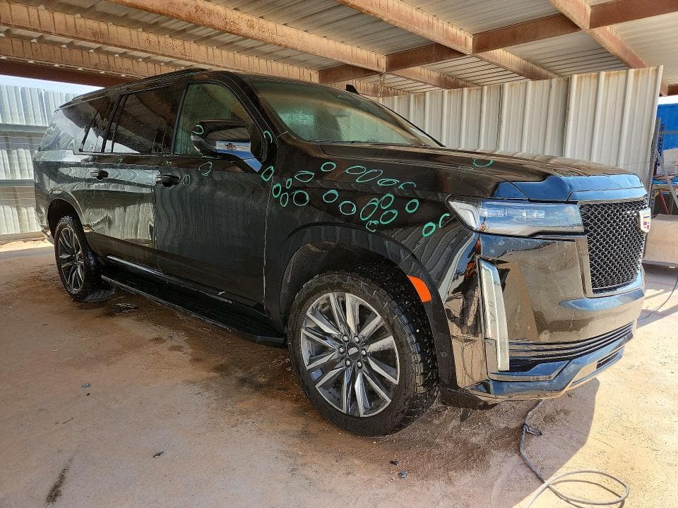 2023 CADILLAC ESCALADE ESV SPORT 4