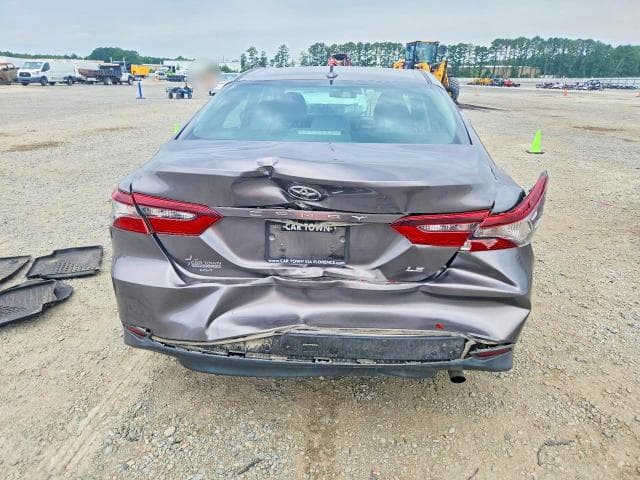2021 TOYOTA CAMRY LE LE 6
