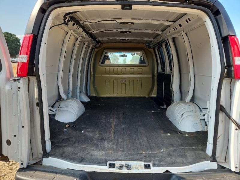 2022 CHEVROLET EXPRESS G2500 10