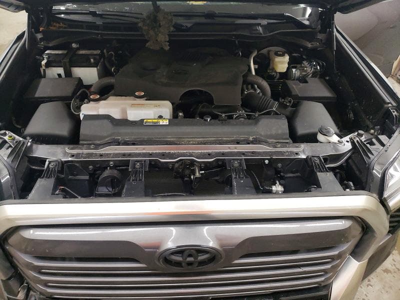 2025 TOYOTA TUNDRA CREWMAX LIMITED CREWMAX LIMITED 11