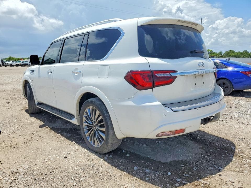 2019 INFINITI QX80 LUXE 2