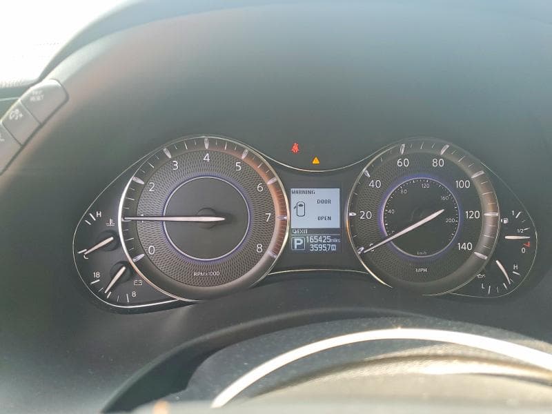 2019 INFINITI QX80 LUXE 9
