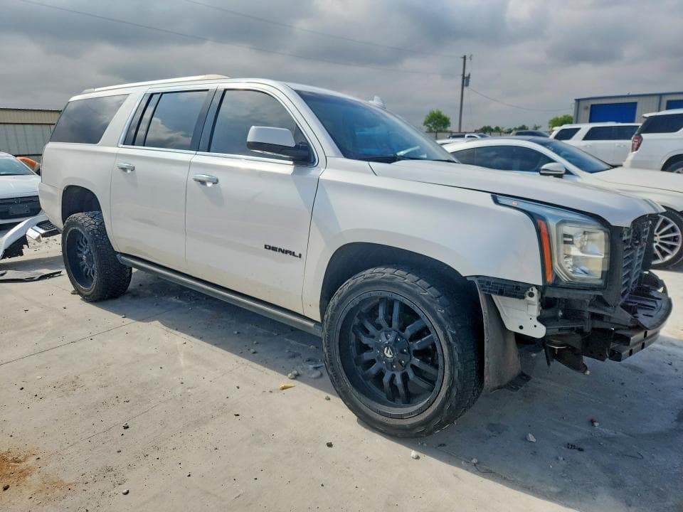 2019 GMC YUKON XL DENALI DENALI 4