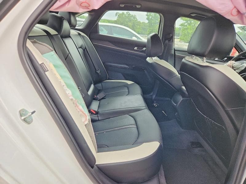 2025 KIA K5 GT LINE 10
