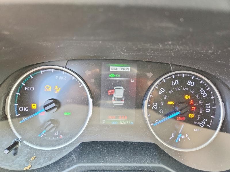 2022 TOYOTA RAV4 XLE 9