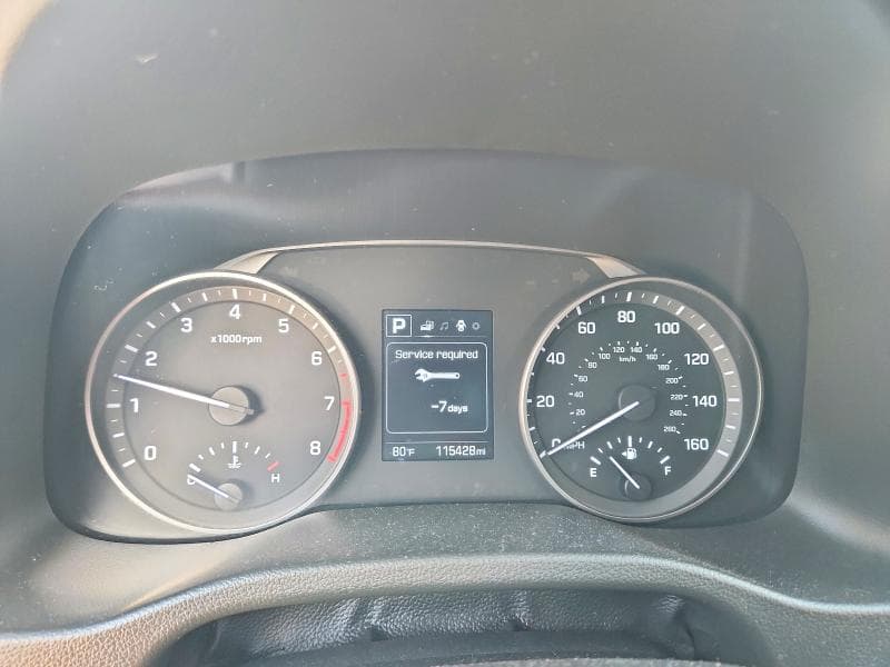 2018 HYUNDAI ELANTRA SEL 9