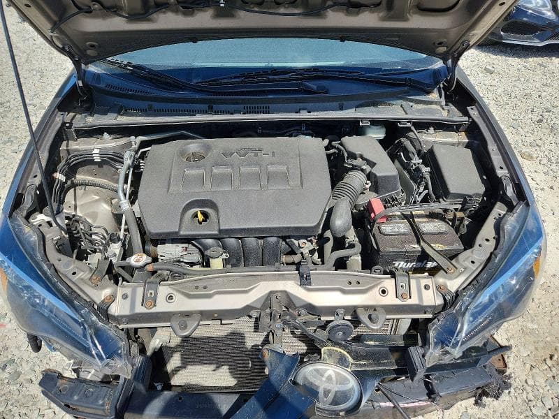 2019 TOYOTA COROLLA LE 11