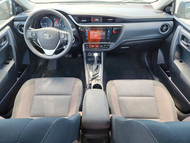 2019 TOYOTA COROLLA LE 8