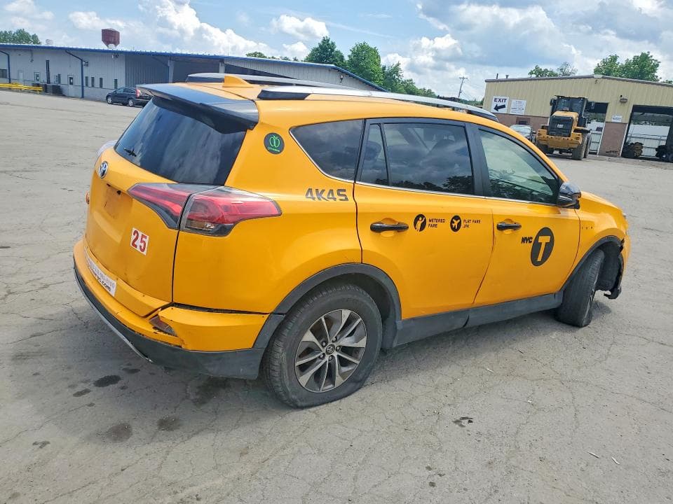 2017 TOYOTA RAV4 HYBRID LE PLUS 3