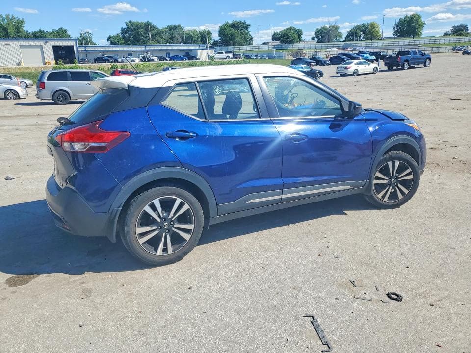 2018 NISSAN KICKS SR 3