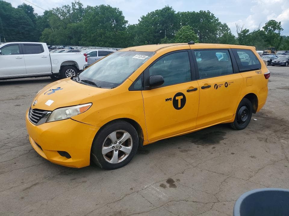 2017 TOYOTA SIENNA L 7-PASSENGER - 1