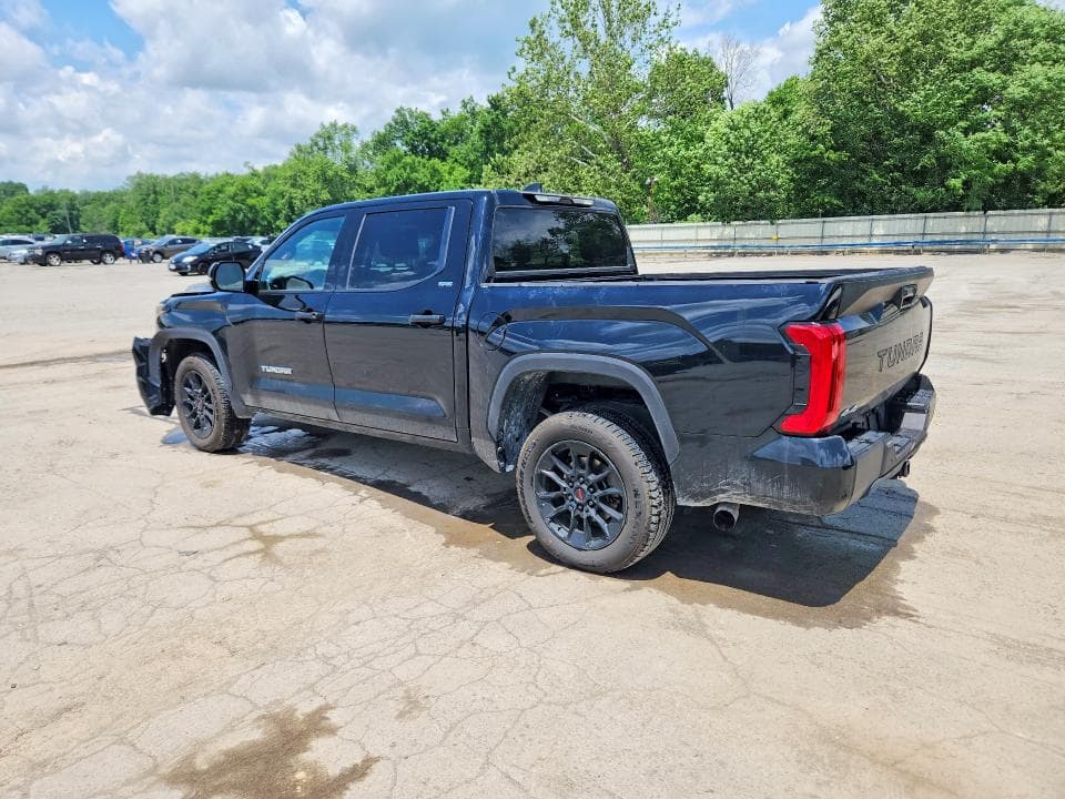 2025 TOYOTA TUNDRA SR5 2