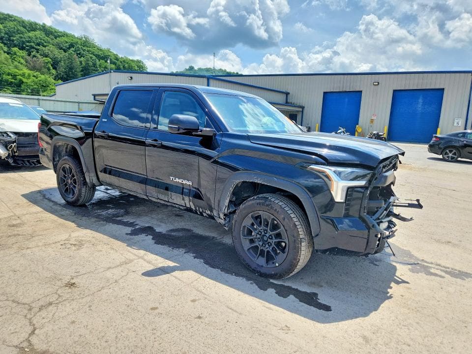 2025 TOYOTA TUNDRA SR5 4