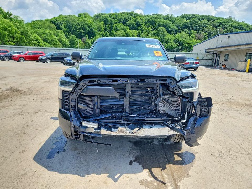 2025 TOYOTA TUNDRA SR5 5