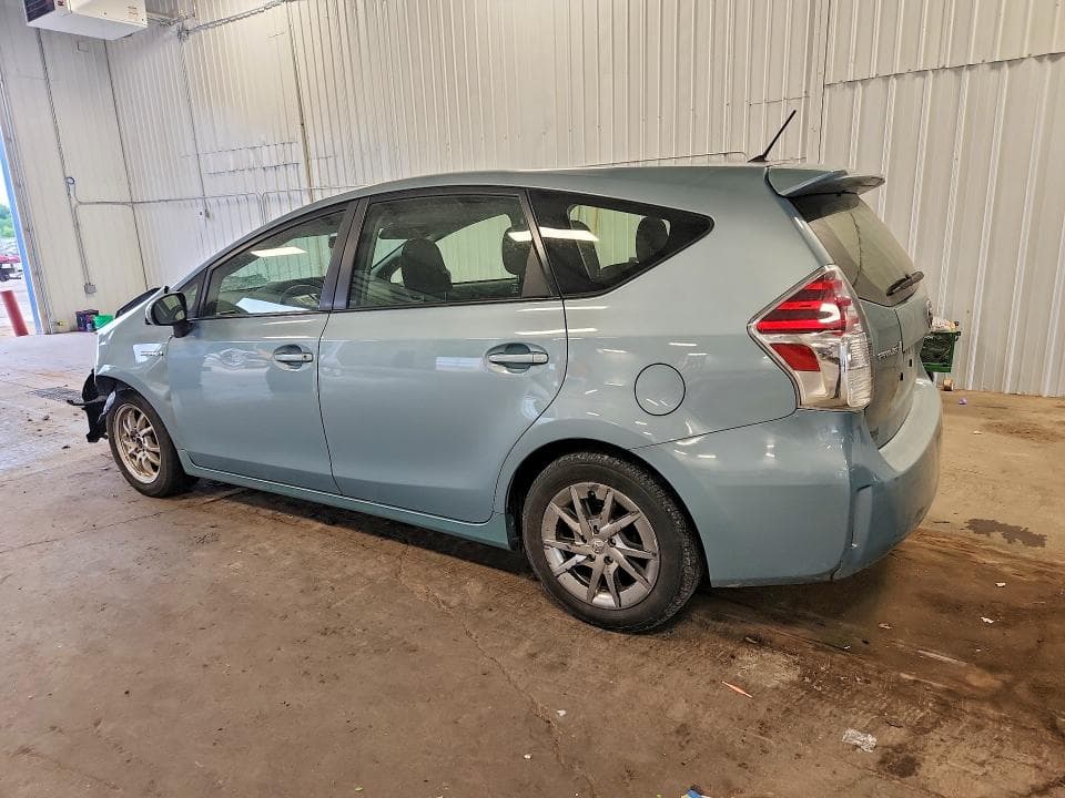 2016 TOYOTA PRIUS V TWO 2