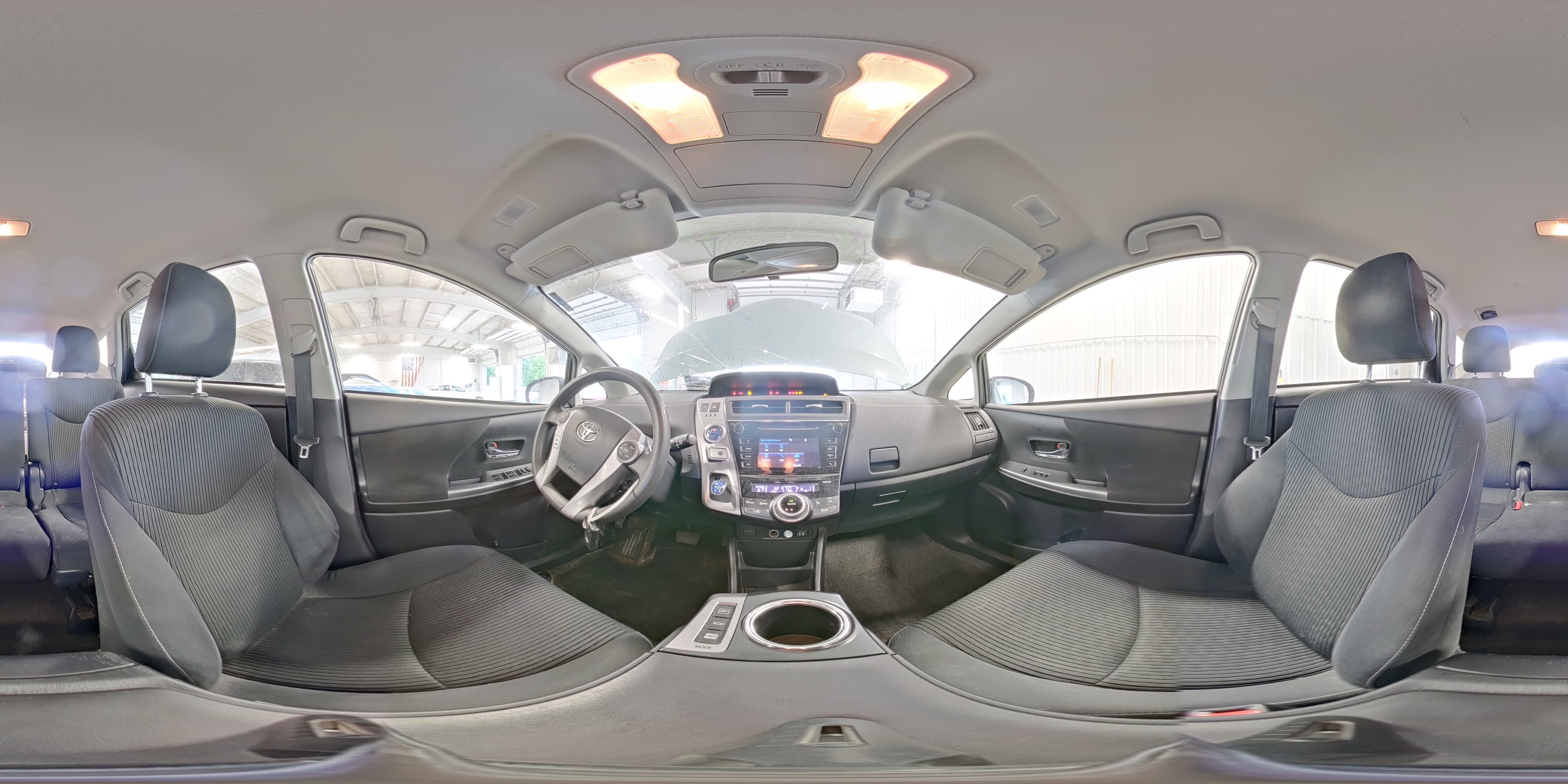 2016 TOYOTA PRIUS V TWO 15